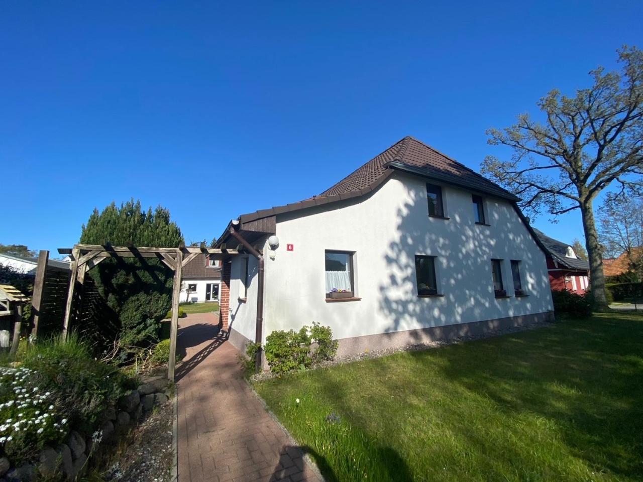 OSTSEE-LANDHAUS MÄHL mit Sauna und Kamin auch für Gruppen Prerow Exterior foto